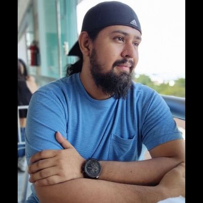 Tony_Zavalaa's profile picture. 