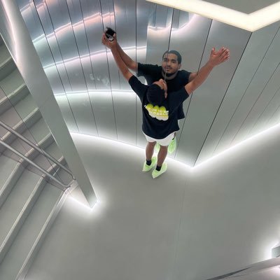 My Wrld 🛸 | @Tiktok 1.8M+ @YouTube 73k+ @Twitch | 🇩🇴 | @ATBWrld on all socials | Business :Alexb@viralnationtalent.com