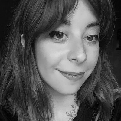 Valanicee's profile picture. Imito bien a Alexa 🎠Escritora ✨Aquí encontrarás comida, memes e historia 
 ■□~🍔☕Gilmore Girl☕🍔~■□
📚ᴀᴅɪᴄᴛᴀ ᴀ ʟᴀs ʙɪᴏɢʀᴀғíᴀs 🎼 📸 💾
🗂️