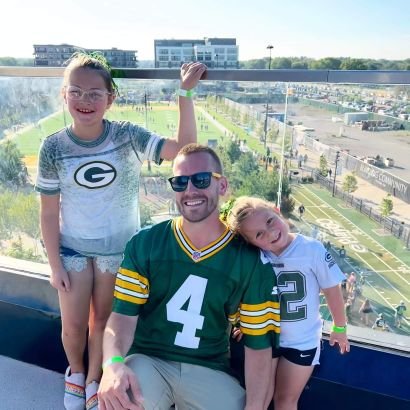 jmstueber's profile picture. Explorer at heart 🌍 | Sports aficionado 🏈| Craft beer connoisseur 🍻 | Savoring fine wines 🍷 | Embracing life's adventures with determination ✊
