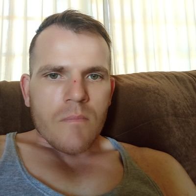 RohrDjonas's profile picture. gaúcho,Linha Nova
gremista
namorado de Rodrigo Flach