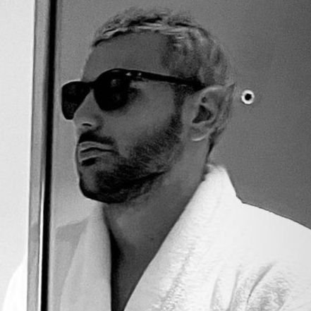 AndreSuspended's profile picture. Bio in standby perché non so che cazzo mettere/Campione d'Italia