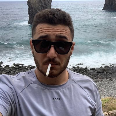 JorgeIe's profile picture. Like contemporary Romeo and Juliet, or something like that..