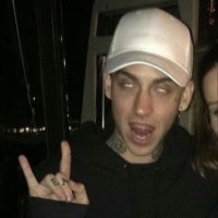 anna feels 2 much 🥀 (@druglordmustto) 's Twitter Profile