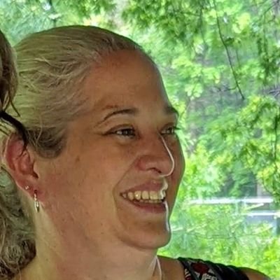 AprilThorpe8's profile picture. #SyraFuse Cohort 3 Fellow 💻 Third Grade Math 📏🔢 @HWSmithscsd