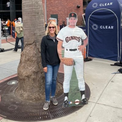 brothersgrimmom's profile picture. Mom of Twins*On the fence about people*Laughter and travel keep me sane