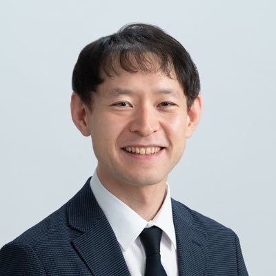 博士(情報科学)。「C言語本格トレーニング」「レベルアップObjective-C」「15歳からはじめるiPhoneわくわくゲームプログラミング教室」など7冊の本の著者。大学教員。趣味はバイオリン演奏。