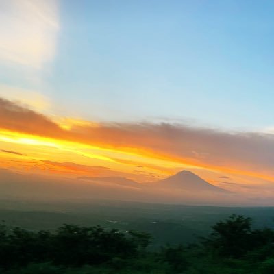 Sawa_sawawa's profile picture. 拙いアウトプットだけど、それが誰かの良いインプットに繋がれば幸いです。 音楽好き、ピアノ好き、声楽好き、本好き、経理好き。資格勉強中。今読んでいる本 #イシューからはじめよ #時短と成果が両立する仕事の見える化記録術  #ドラッカー入門 #正欲 最近読み終わった本 #これからのマネジャーの教科書