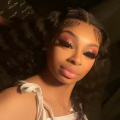 gangstabarbiee_'s profile picture. get money , stay cute🥰