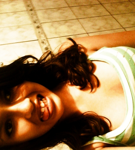 MSN jessikinhaperfect@live.com