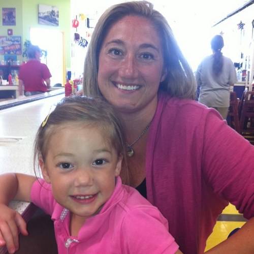 heylanie18's profile picture. 