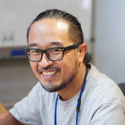 Webサイト制作とシステム開発の eyemovic Inc. ディレクター/企画・戦略設計、コンテンツ企画、制作ディレクション、UX改善など。Webディレクター目線のポッドキャスト🎤 https://t.co/0ywYflBZG9 🍊愛媛のコミュニティ「たてヨコ愛媛」運営メンバー https://t.co/KkSX1CrKMa