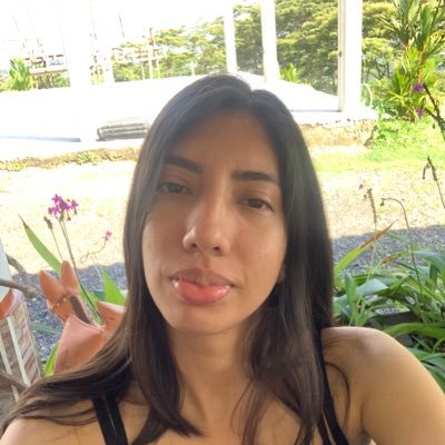 anita_sb8's profile picture. Abogada, Especialista y Magister en Gobierno del Territorio y Gestión Pública. Llanera, Feminista, Futbolera. Opiniones personales.