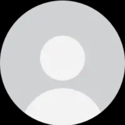 TayMo52050672's profile picture. swms