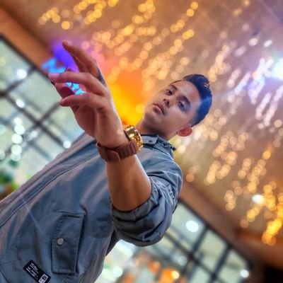 skyvillaflors's profile picture. 😁😁😁