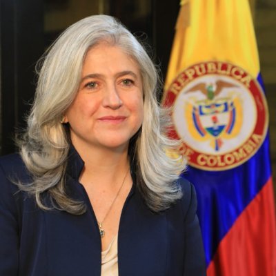 Ministra de Vivienda, Ciudad y Territorio de Colombia 🇨🇴 
#ElAguaNosUne #LaViviendaNosUne ¡Estamos viviendo el cambio!