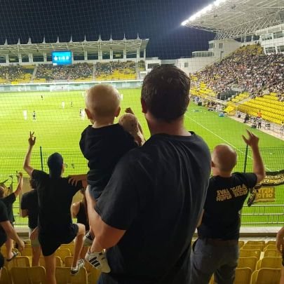 BAPetter's profile picture. Kall dryck & Smokinglir