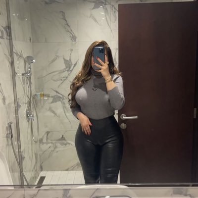 Sara89245665's profile picture. Sara.ccd stoute 20 jarige sletje die wilt genieten van het leven! we kunnen ook kletsen via snap hoor sara.ccd