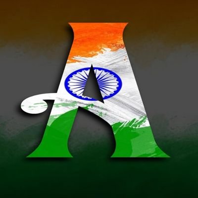 हीरे को परखना हो तो, अँधेरे का इंतजार करो,
धूप में तो काँच के टुकडे भी चमकने लगते हैं ,