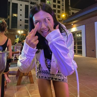 ofartikanonimim's profile picture. 