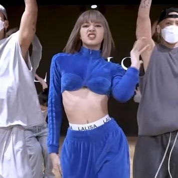 5piecesofme's profile picture. A girl that stans a lot. 
                                                 ~ Kpop ~ Kdramas ~ Books ~ Languages ~          just learning things ~