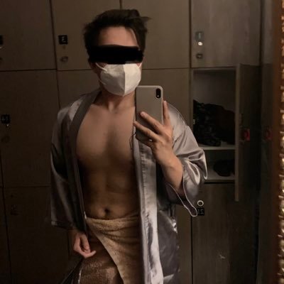 Spa-goer. Massage lover | LF: Fun, Buddies or Hang-outs | If you see me, just say my Twitter handle. 😉💪🏻