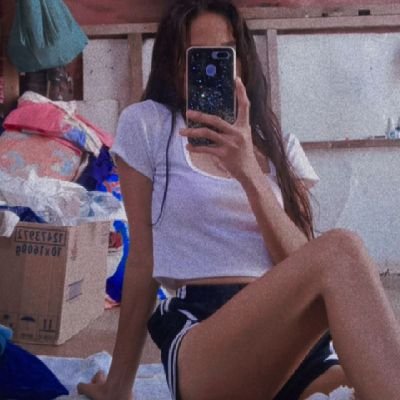 marycri85987346's profile picture. keep going.