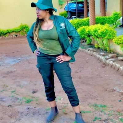 My name is Tsakani, A Crop & Poultry Farmer...Here to learn | share | find opportunities & growth.👩🏾🌾 Email: swatsakani@gmail.co.za