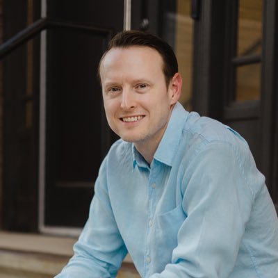 Helping $500k–$5M businesses scale by simplifying what works so they grow revenue without adding unnecessary complexity, chaos, or wasted effort.
