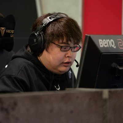 チーム @De_Del1ght  coachしてます ex-REJECT REIGNITE 👍@mkiioxo @electronicCSGO 配信場所 https://t.co/LjbRjIiQWJ お仕事のお話はDMまで