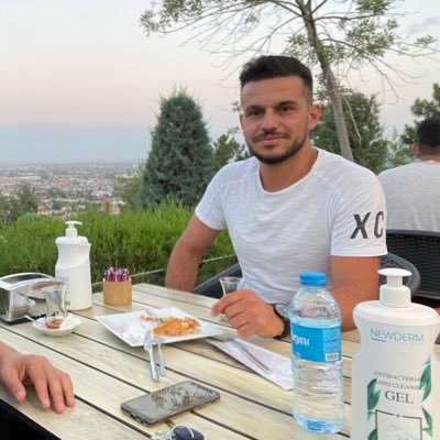 ossibalboa's profile picture. 