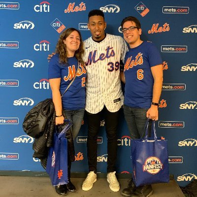 I live at Citi Field. Writer @AmazinAvenue. Pop punk and emo connoisseur. Put the work in, plant a garden, try to stay afloat. he/him. BLM. #LFGM | #NYR | #NYG