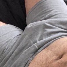 VlcG11's profile picture. Joven Bi con ganas de morbo😏💦