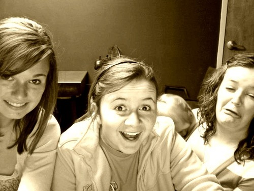 taychawar's profile picture. my name is Taylorrrrr:) follow my new twitter @warchayatta