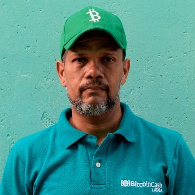 Juan Molina - Músico en Hive Blockchain

CEO Fundador BCH-OrienteVe.                                             
Cripto-Consultores, powered by BCH