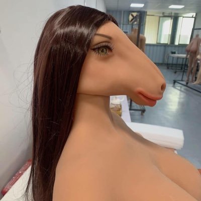 C4nnibull's profile picture. Archery/Hunting Enthusiast - Full Time Dad - E-Commerce Guru - Retired Video Game Know It All - https://t.co/WRWNPeEcPo #Mathews #Sitka #victoryarchery