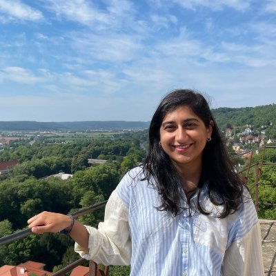 PhD candidate @uncsils, affiliate @unc_citap // person who makes friends in bookstores // previously @civicMIT @mit_cmsw @ap @ugagrady // 🍃 @thegafeminist