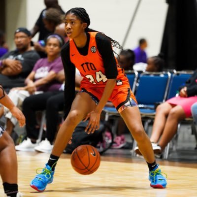 Cai Leah Roberson Profile
