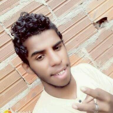 Henriqu06564807's profile picture. Sou divertido