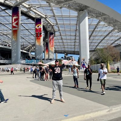 iamsqueek's profile picture. Elder Graduate. NKU Graduate. Master of my domain. Weekend Warrior ⛳️. 4.91⭐️ Uber rider. #Bengals #Reds #Bearcats #WhoDey #ShadyVsEverybody #Mamba #StugotzArmy