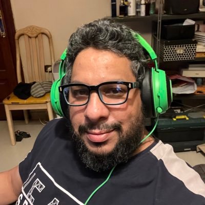 DigitHack's profile picture. جامع ألعاب كلاسيكية. أبحث عن التقنية. مهتم في البرمجة. SEU, Saudi Airlines, collector, #gamer.