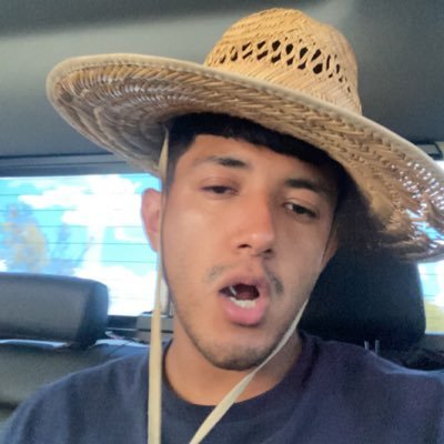AyySerg's profile picture. urban planning grad student 👨🏽‍🎓