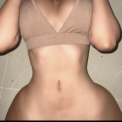 Venta de contenidos para adultos, Te vendo el contenido más caliente de 𝐎𝐧𝐥𝐲𝐅𝐚𝐧𝐬, te cumplo tus deseo 💦💦😋 videollamada, fotos y cumplo tus fantasías.