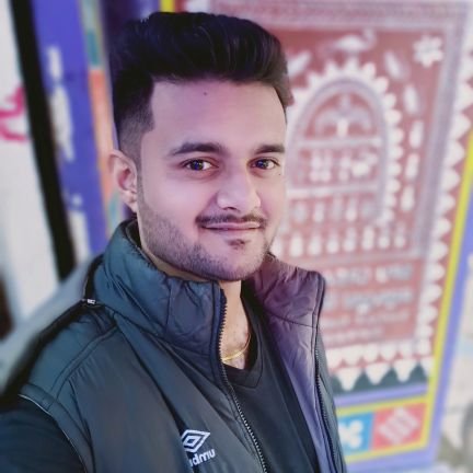 कभी आदाब तो  कभी  इरशाद  किया है ।                        आपकी मोहब्बत ने मुझे आबाद किया है ।।                                   
© सितम सागर