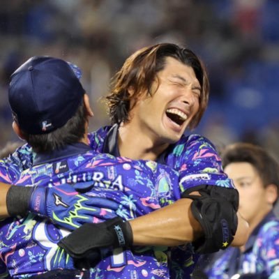 00' ベイスターズが好きな社会人⚾️ 好きな選手は#0.#2.#3.#16.#25.#29.#59.#63.#96 大田泰示選手が1番の推し💫 無言フォロー失礼します