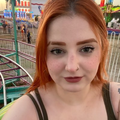 Naomi_6060's profile picture. 