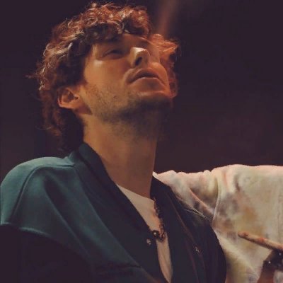 topsis_'s profile picture. я послал все нахуй кароче и уехал на оленях