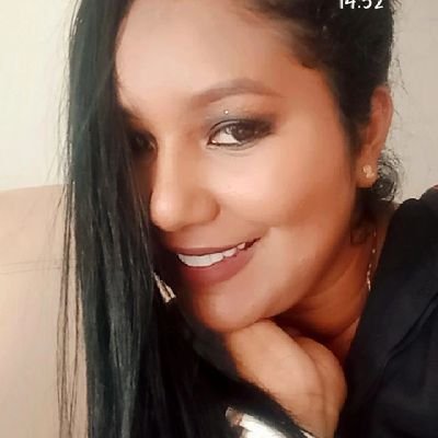 -Lo que se hace por amor está bien hecho.🙌🏼
-vivir para servir.
Psicosocial.
Maestrante en Educación.