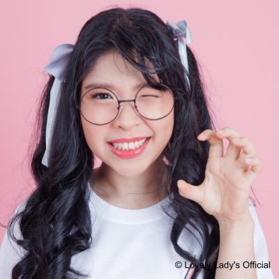 FirstLovelyLady's profile picture. 𝟸𝟶𝟶𝟸. •
       ไอดอลคลั่งรักไอดอลมีจริงนะคะ นะคะ นะคะ
•
for work: 0629835664 (คุณเค)
✩⍣¯·.¸¸.·✩·.¸