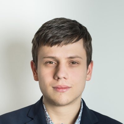 Pomáhám mladým rodinám a podnikatelům orientovat se ve složitém světě financí. 603 71 74 71, andreas.zachariadis@bankeripro.cz